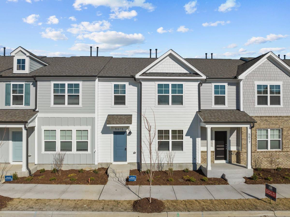 Townhouse for rent at Royal Creek, 5615 Edessa Ave #1, Raleigh, NC 27603
