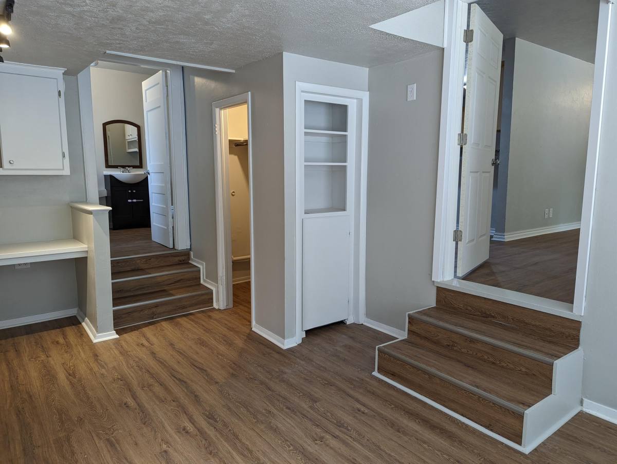 House for rent at 1027 W Apache St, Norman, OK 73069