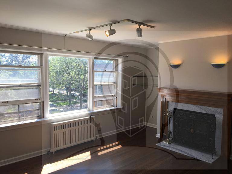 Apartment for rent at 526 Michigan Ave #3S, Evanston, IL 60202