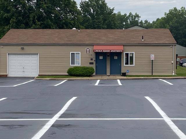 Apartment for rent at Lincoln Square, 114 Gluck St #118, Youngstown, OH 44505