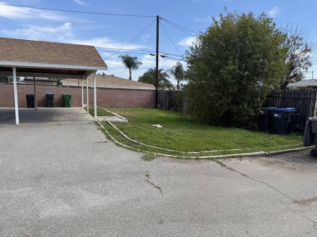 Apartment for rent at 24446 - 24466 Myers Ave, Moreno Valley, CA 92553