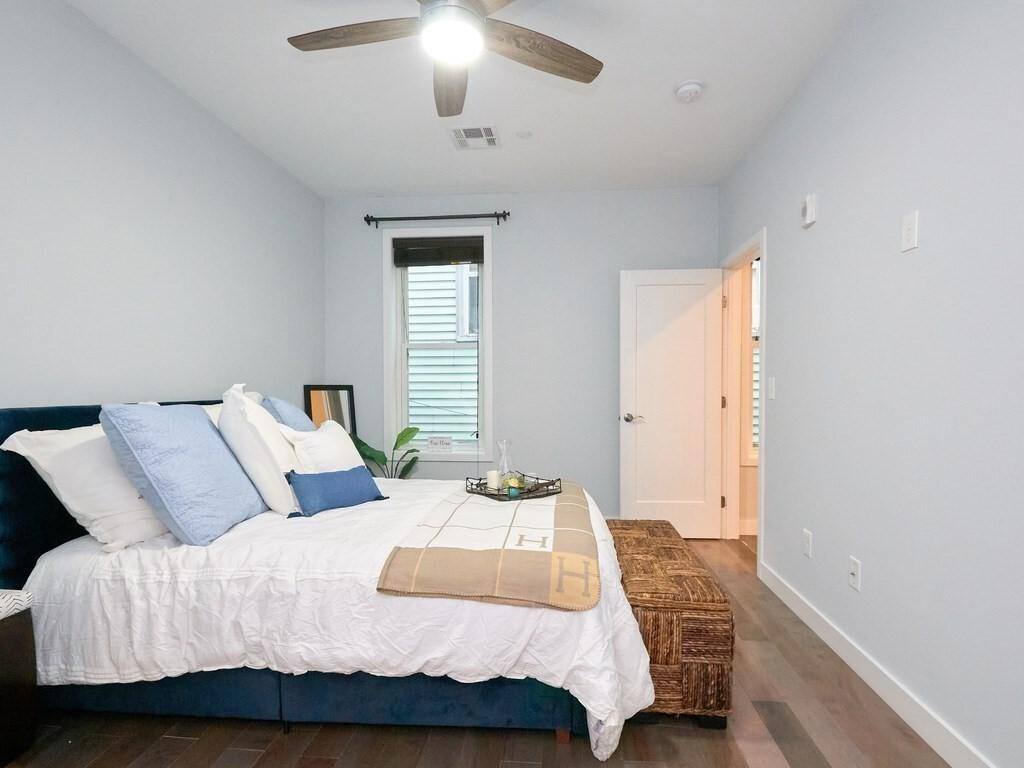 Apartment for rent at 186 Paris Street, 186-188 Paris St #5, East Boston, MA 02128