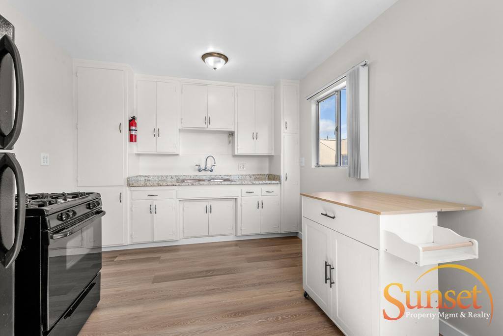 Apartment for rent at 1519-1521 Missouri St, San Diego, CA 92109