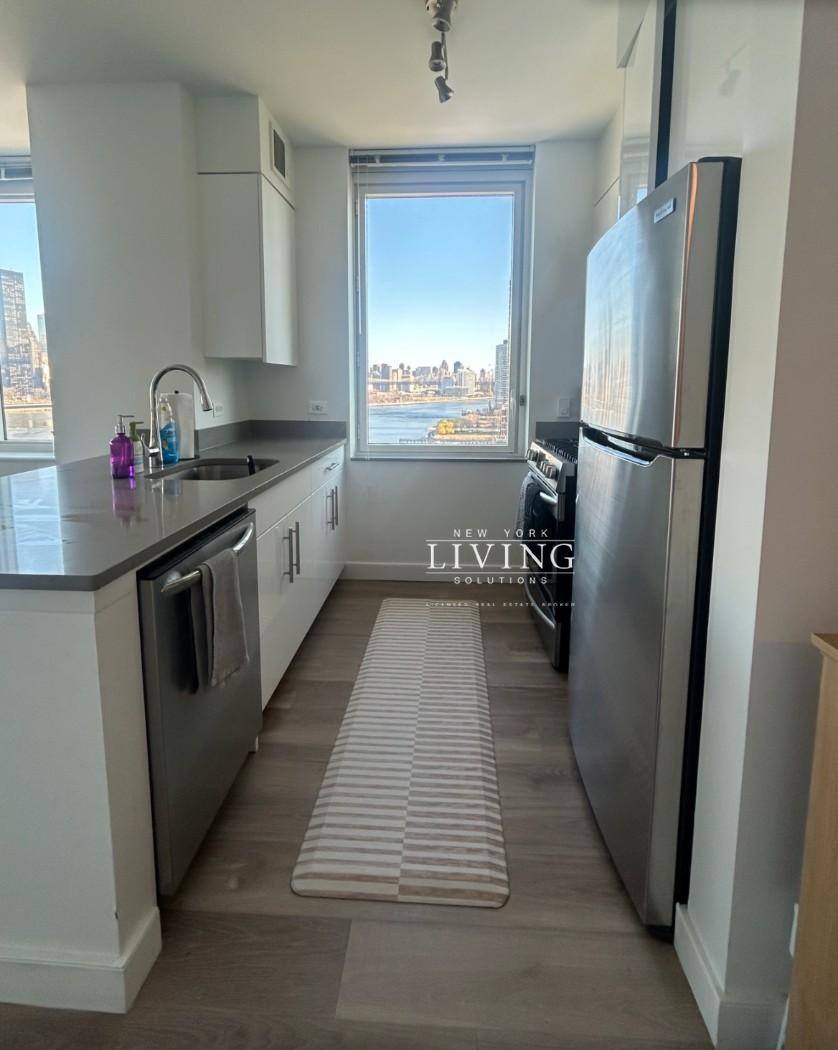 Apartment for rent at 5241 Center Blvd #1410, Long Island City, NY 11109