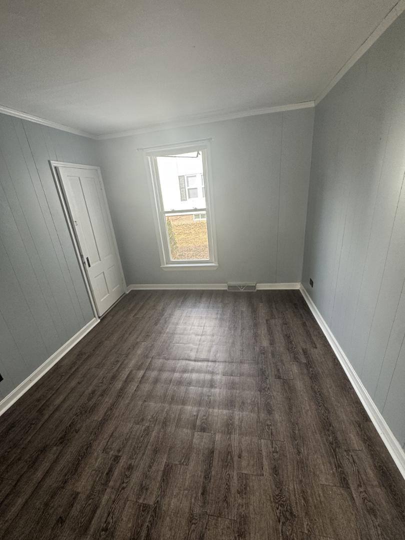 Apartment for rent at 18 Park Ave #2, Newport, ME 04953
