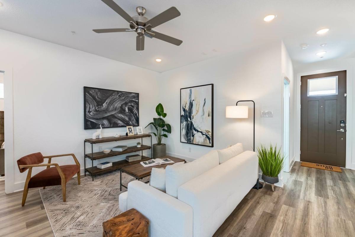 Apartment for rent at 1513 Mill Creek Way 2712 Boca Dr, Celina, TX 75009