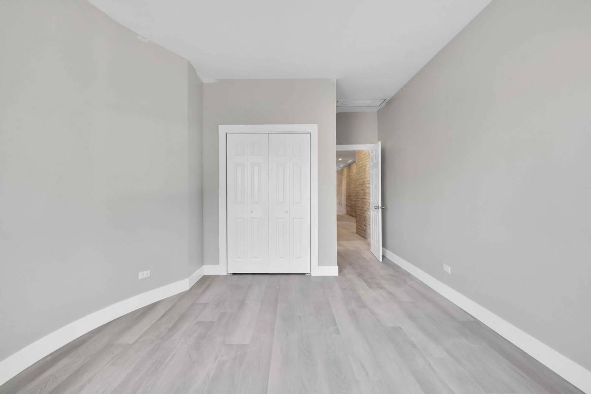 Condo for rent at 5231 S Indiana, Chicago, IL 60615