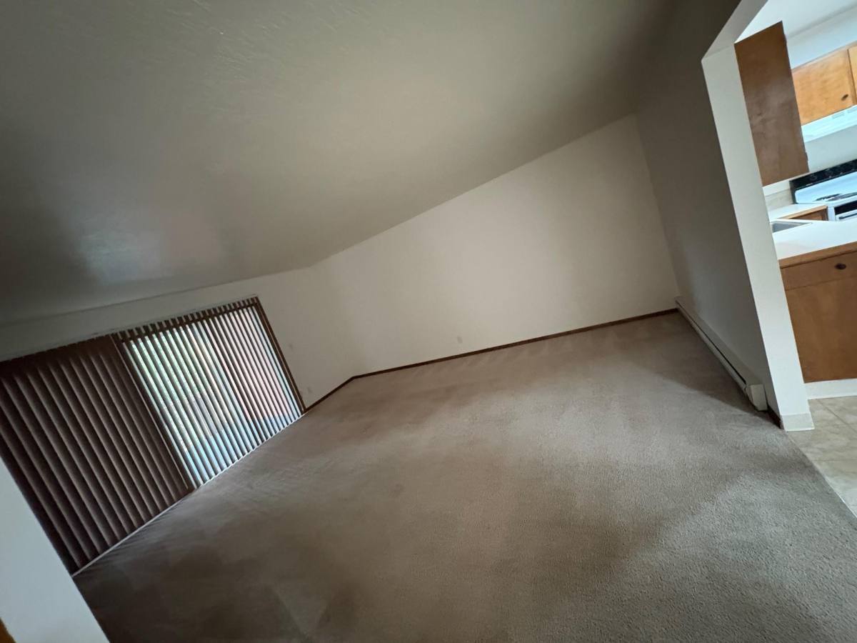 Townhouse for rent at 13050 NW Cornell Rd #E-02, Portland, OR 97229