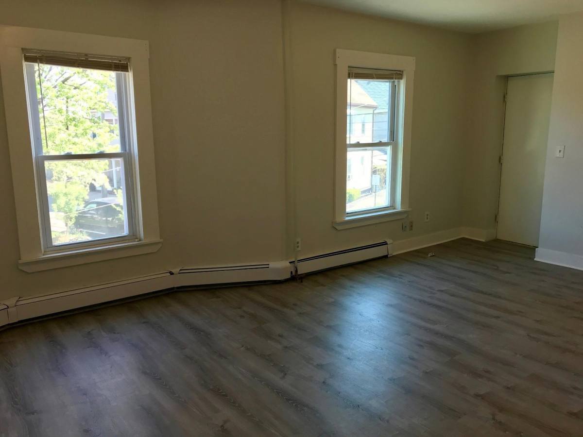 Apartment for rent at 207 Broadway #11, Everett, MA 02149