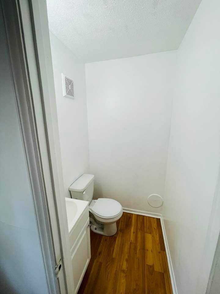 Apartment for rent at 110 Arlington St #4, Reidsville, NC 27320