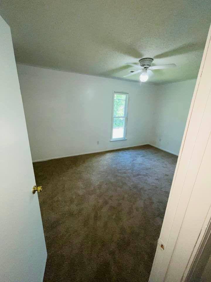 Apartment for rent at 110 Arlington St #4, Reidsville, NC 27320