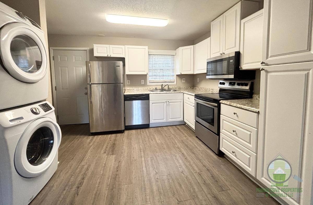 Townhouse for rent at Hidden Creek, 10 Stagg St #13, Greenville, SC 29607