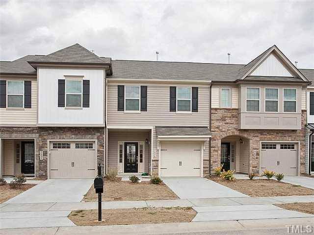 Townhouse for rent at Sunnybrook Estates, 2147 Sunnycove Dr #1, Raleigh, NC 27610