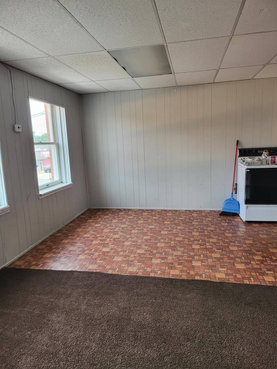 Apartment for rent at 102 N Main St #5, Ada, OH 45810
