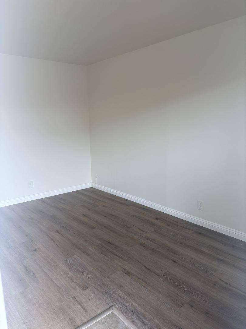 Apartment for rent at Sus Casitas, 2110 Newport Blvd, Costa Mesa, CA 92627