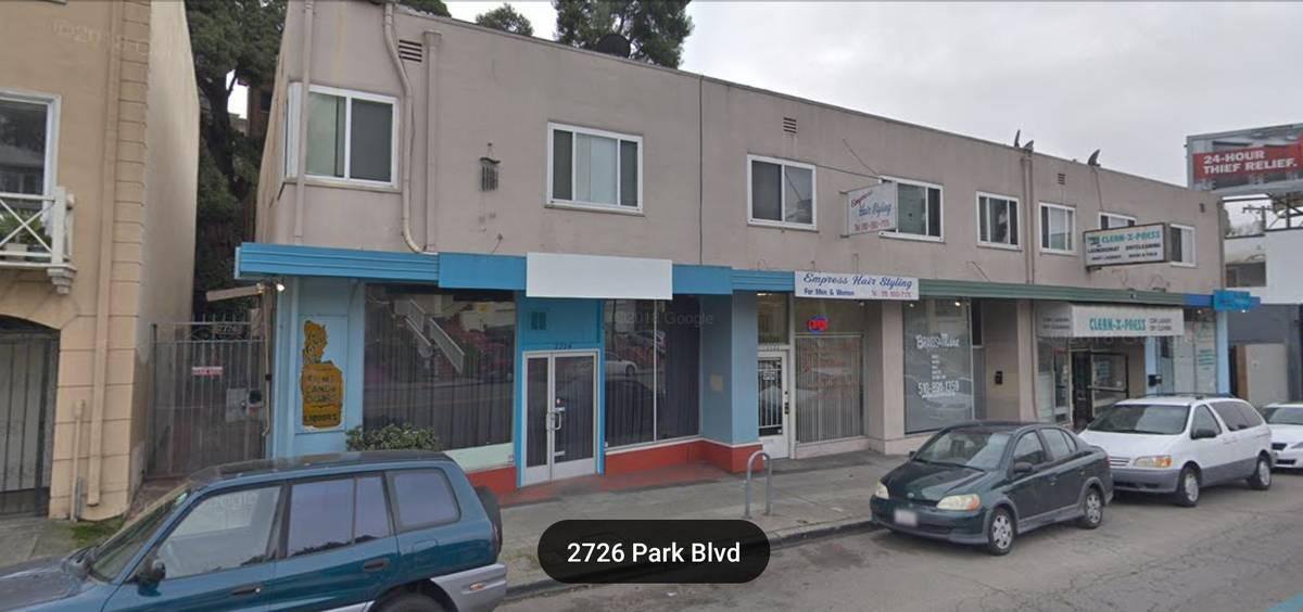 Apartment for rent at Arbor Villa, 2726 Park Blvd E, Oakland, CA 94606