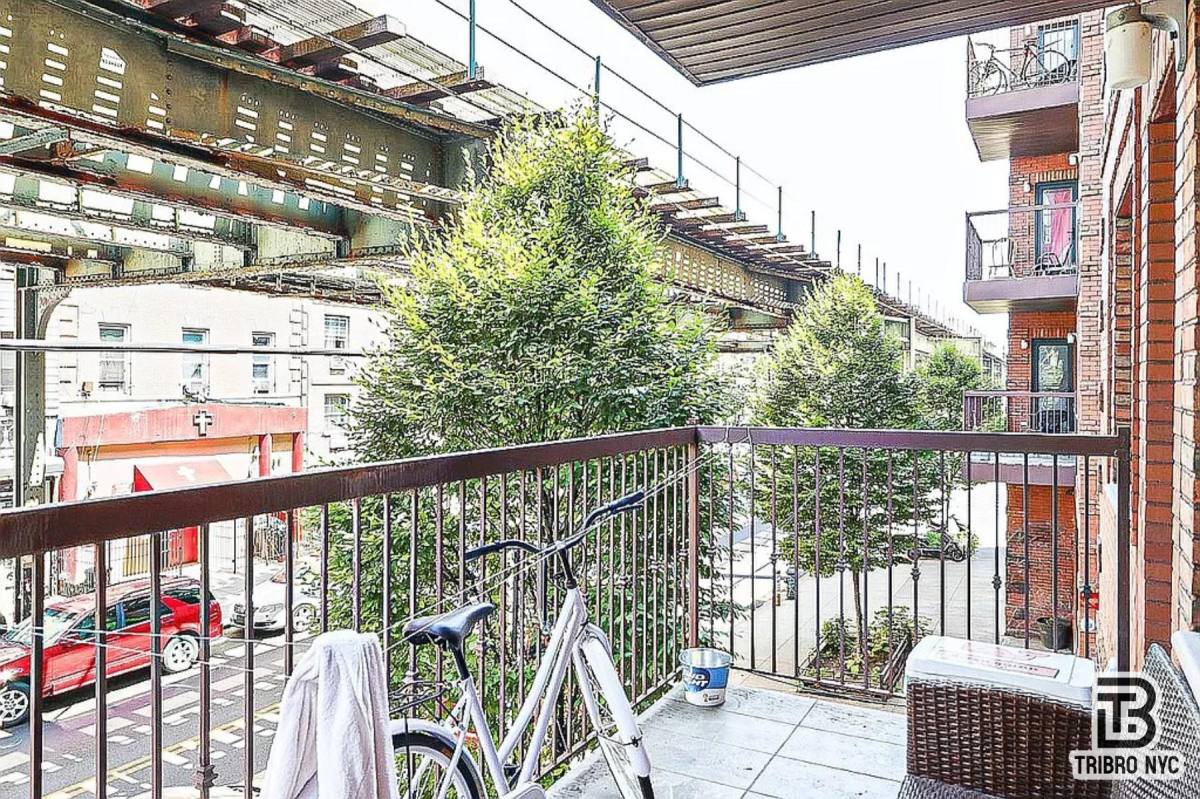 Apartment for rent at 1296 Myrtle Ave #4D, Brooklyn, NY 11221
