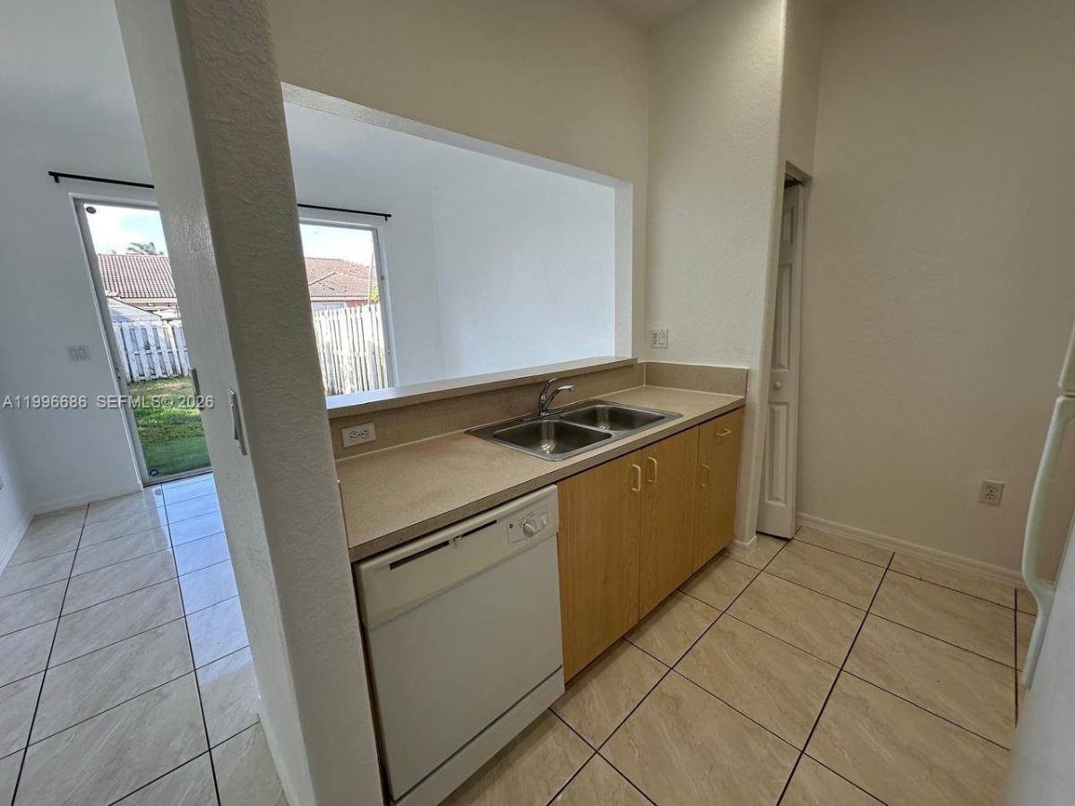Townhouse for rent at 10985 SW 239th Terrace, Homestead, FL 33032