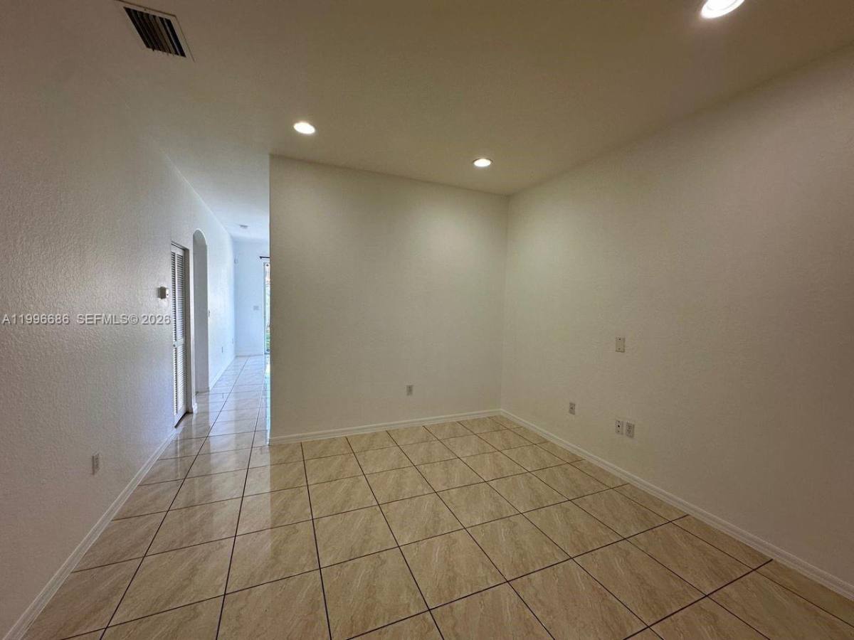 Townhouse for rent at 10985 SW 239th Terrace, Homestead, FL 33032
