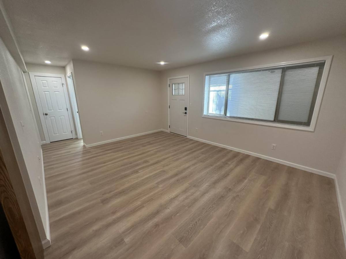 Apartment for rent at 1505 Orchard St #35, Eugene, OR 97403
