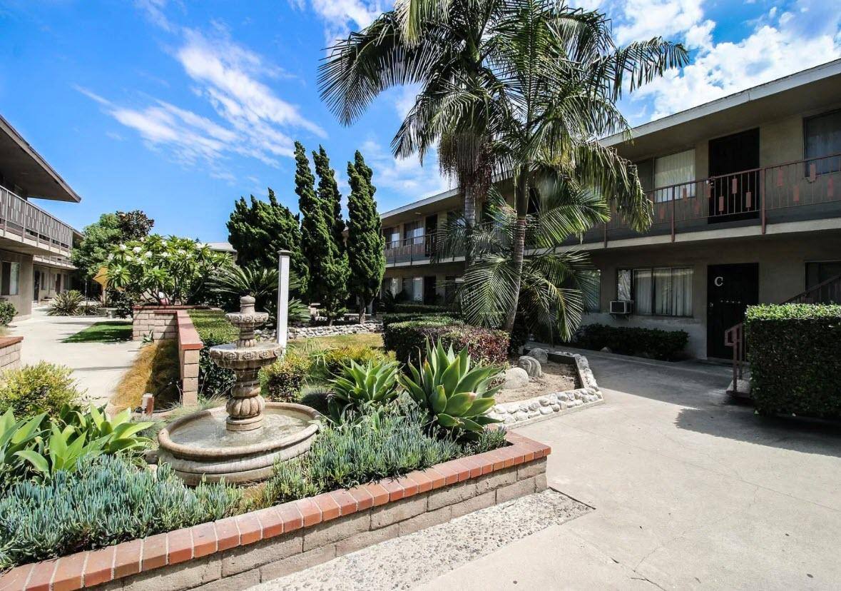 Apartment for rent at Estancia Downey, 12054 Downey Ave #Q, Downey, CA 90242