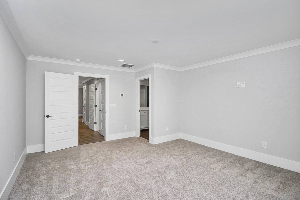 Townhouse for rent at Reid Park, 2967 Ross Ave #1, Charlotte, NC 28208