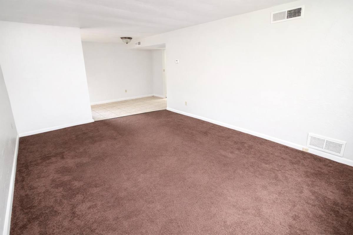 Apartment for rent at James Manor, 5527 5529 5531 Ellsworth Ave, Pittsburgh, PA 15232