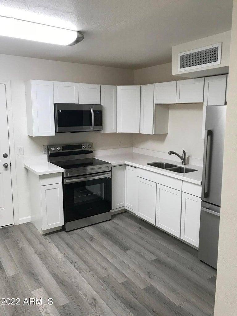 Townhouse for rent at 12731 W Tasha Dr #1, Surprise, AZ 85378