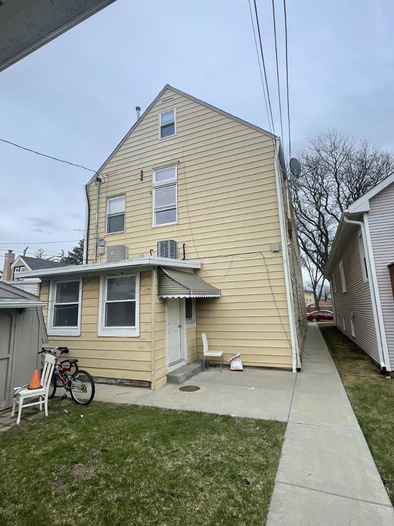 Apartment for rent at 5020 McVicker Ave #2R, Chicago, IL 60630