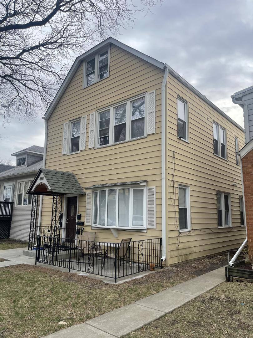 Apartment for rent at 5020 McVicker Ave #2R, Chicago, IL 60630