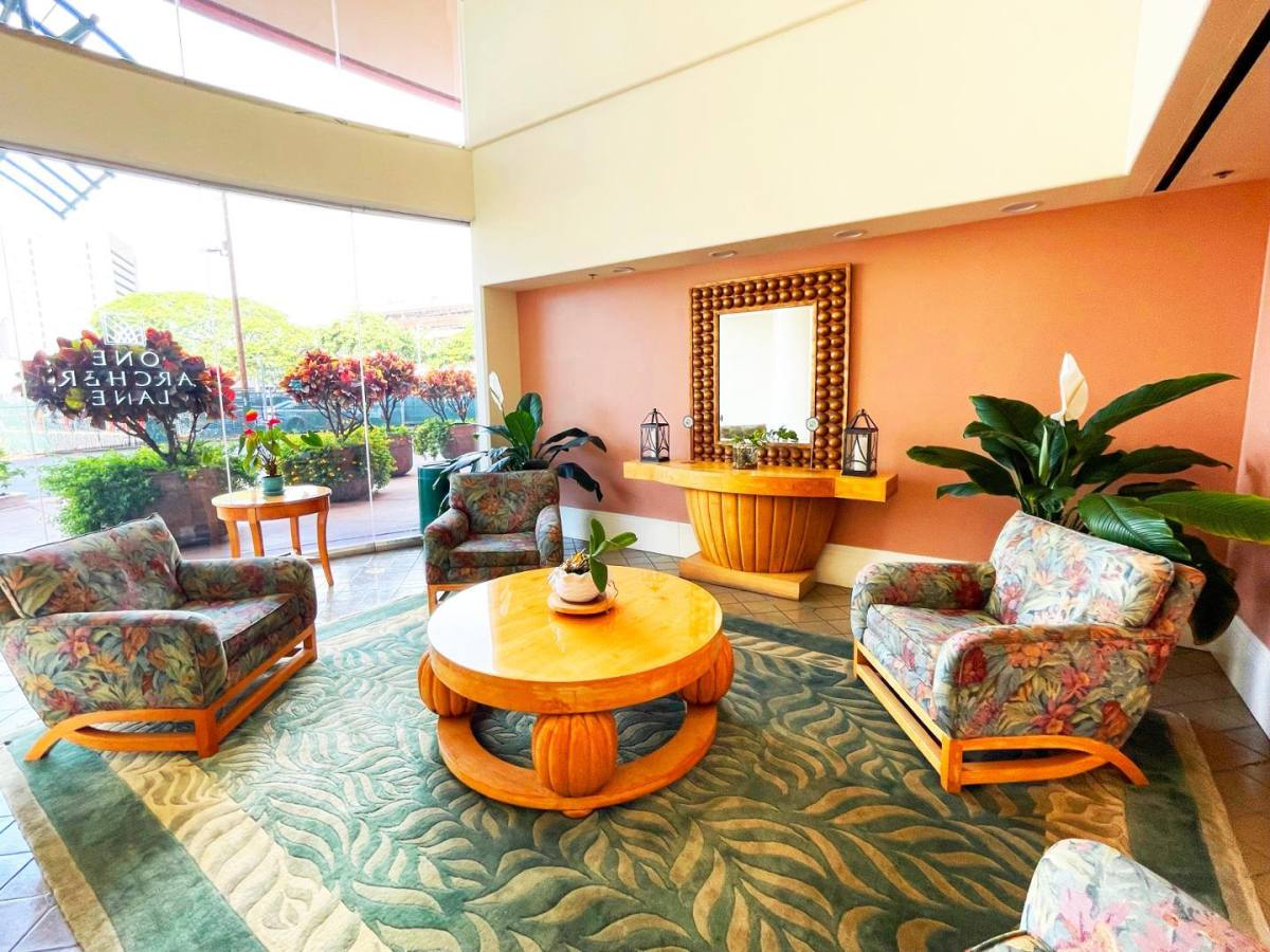 Apartment for rent at Kapio Kinau Ward, 801 S King St #3710, Honolulu, HI 96813