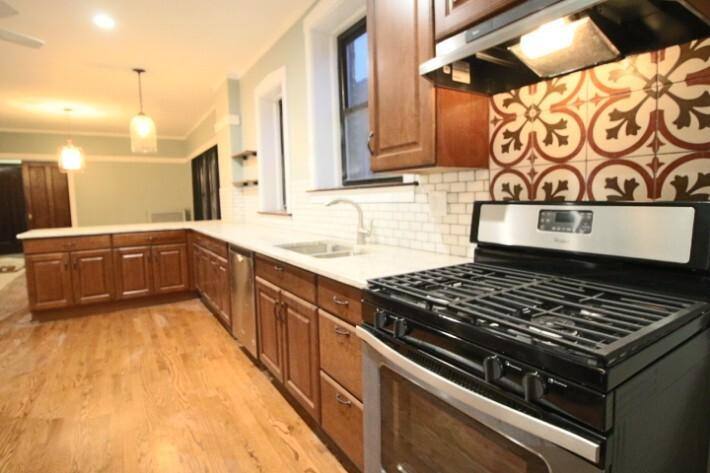 Apartment for rent at 4847 N Washtenaw Ave #2, Chicago, IL 60625