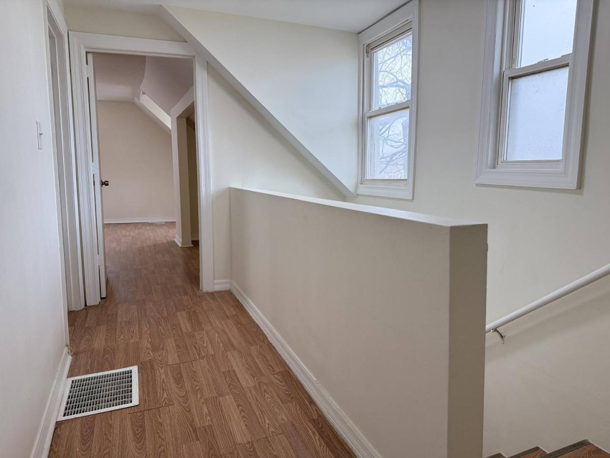 Apartment for rent at 8307 S Buffalo Ave #1, Chicago, IL 60617