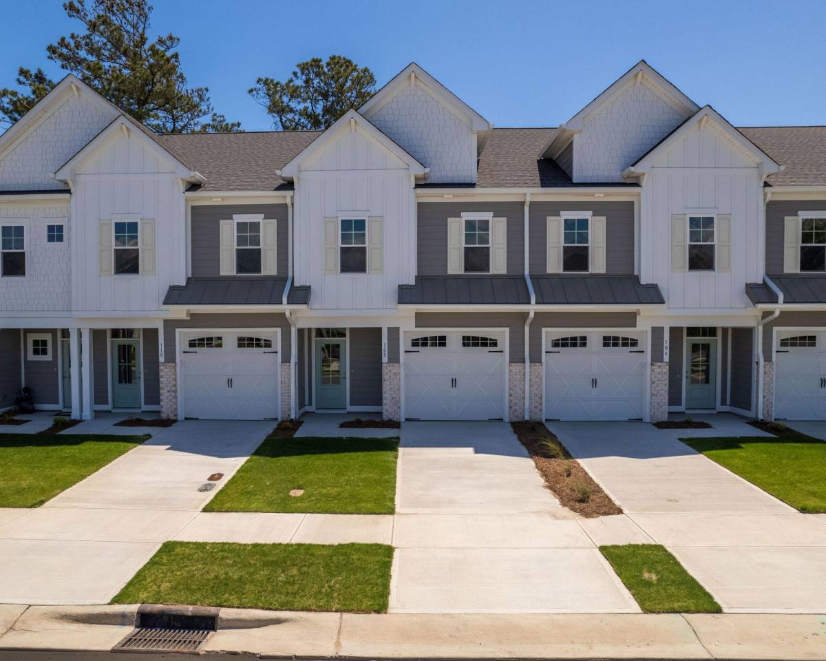 Townhouse for rent at 106 Blue Bill Way, Beaufort, NC 28516