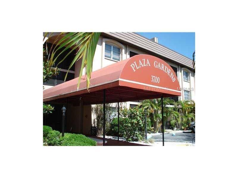 Townhouse for rent at Plaza Gardens Condominiums, 3700 S Osprey Ave #221, Sarasota, FL 34239