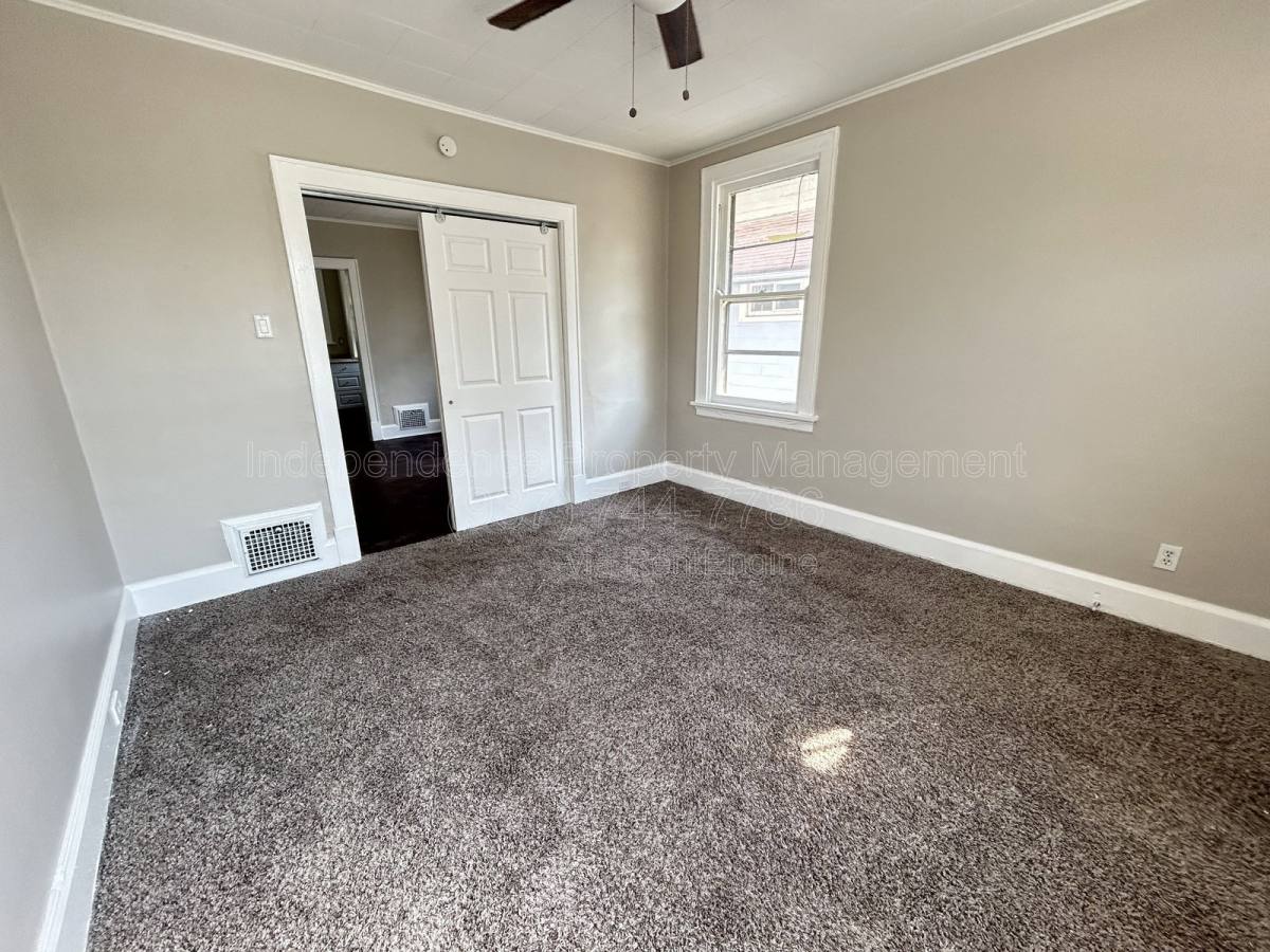 Apartment for rent at 5563 Bosworth Place #2, Cincinnati, OH 45212
