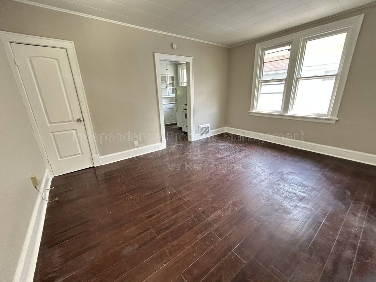 Apartment for rent at 5563 Bosworth Place #2, Cincinnati, OH 45212