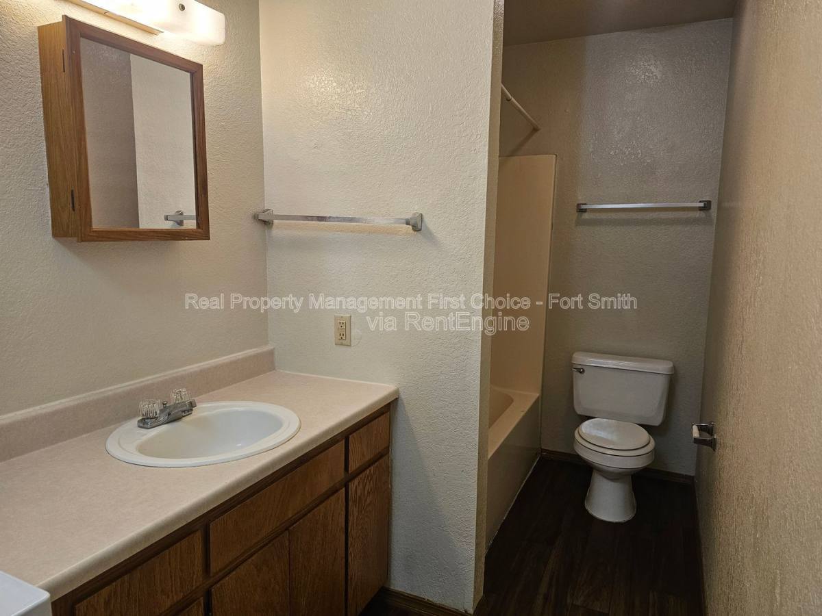 Apartment for rent at 130 Cedar Creek Court #9, Van Buren, AR 72956