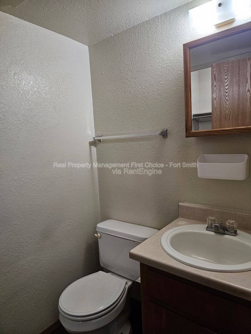 Apartment for rent at 130 Cedar Creek Court #9, Van Buren, AR 72956
