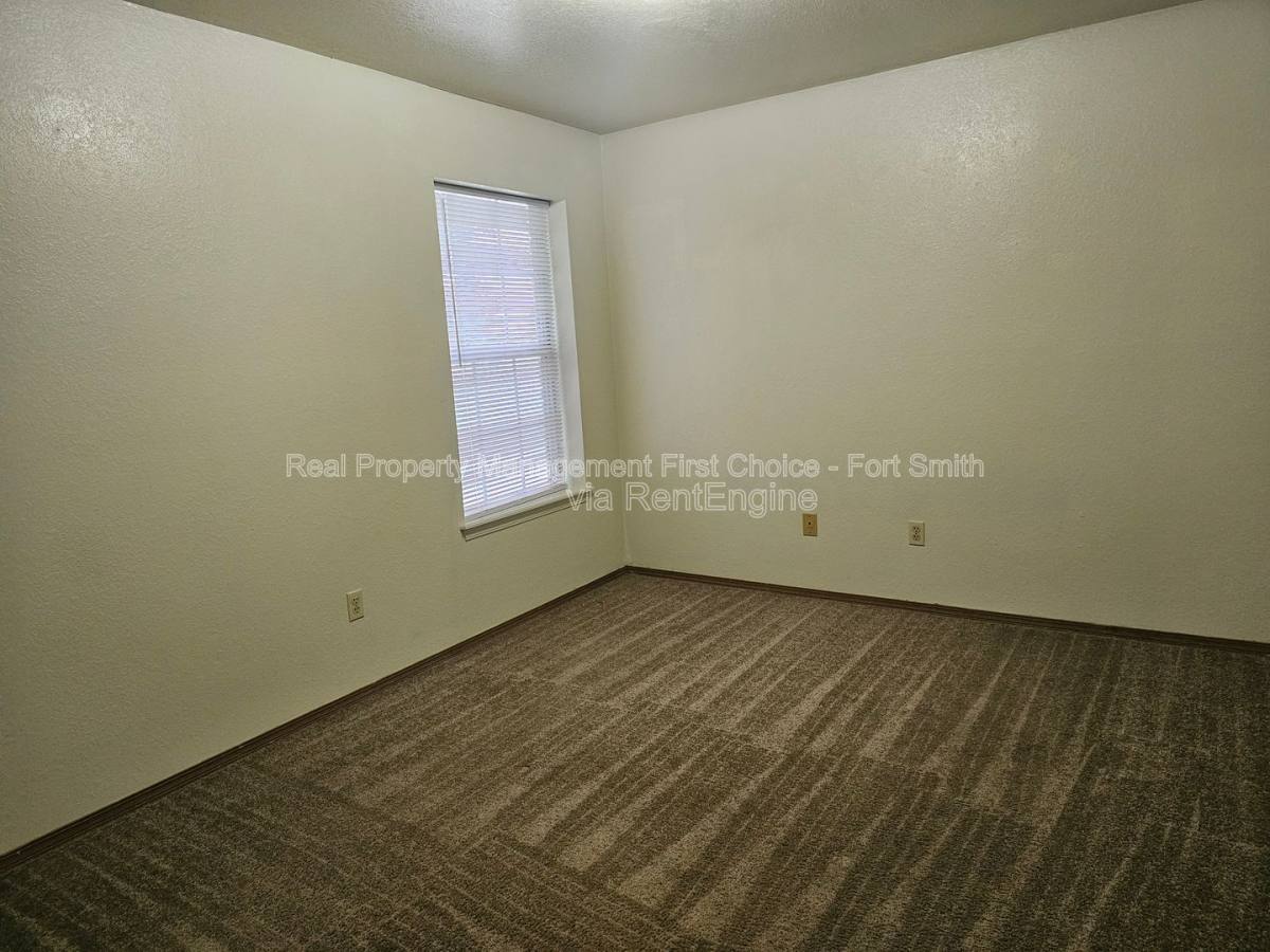 Apartment for rent at 130 Cedar Creek Court #9, Van Buren, AR 72956
