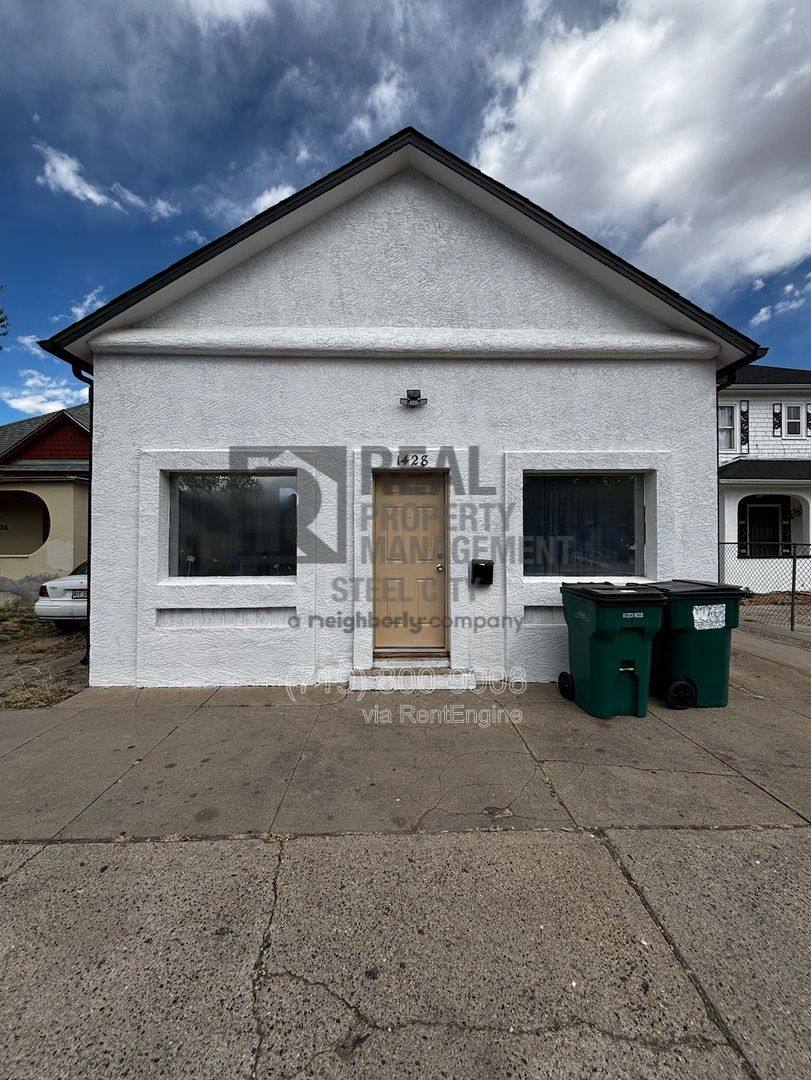 Apartment for rent at 1428 E Orman Ave, Pueblo, CO 81004