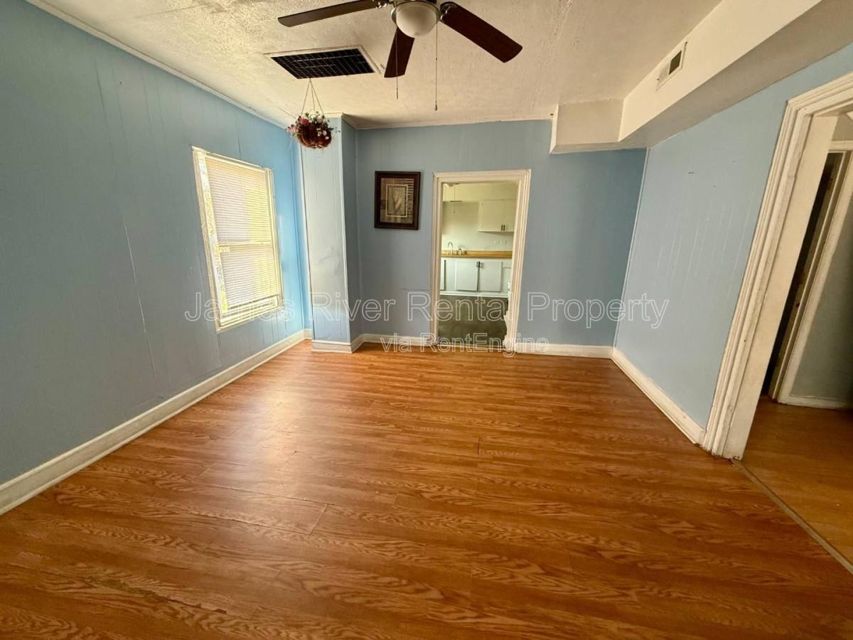 Apartment for rent at 900 Polk St #A, Lynchburg, VA 24504
