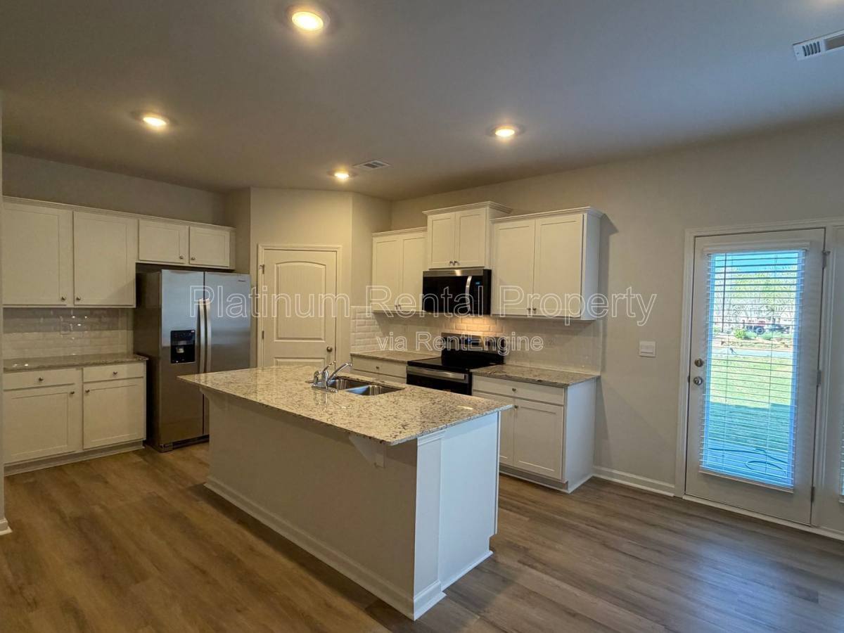 Townhouse for rent at 46 Rustin Ridge, Dahlonega, GA 30533