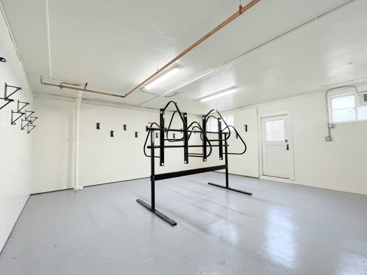 Apartment for rent at 1975 NW Everett St, Portland, OR 97209