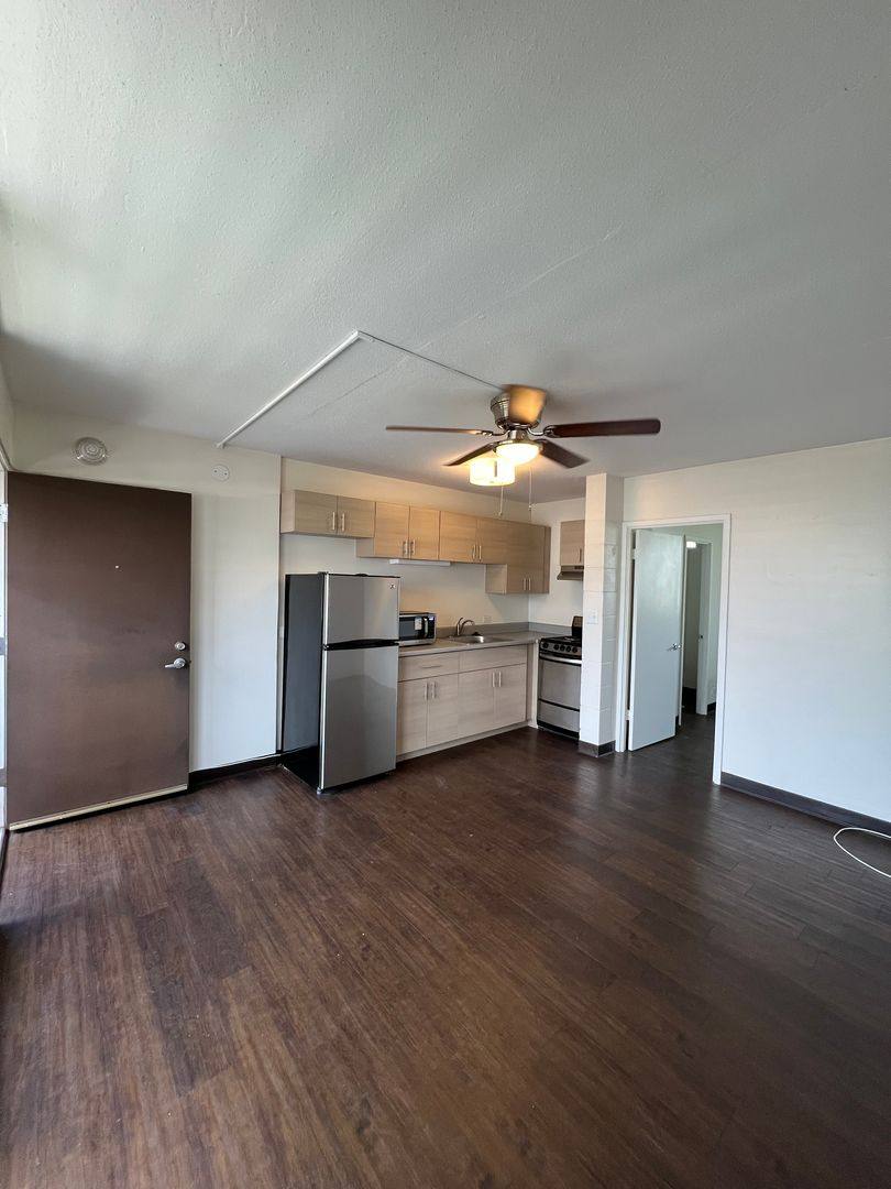 Apartment for rent at 2715 Kolo Place, Honolulu, HI 96826