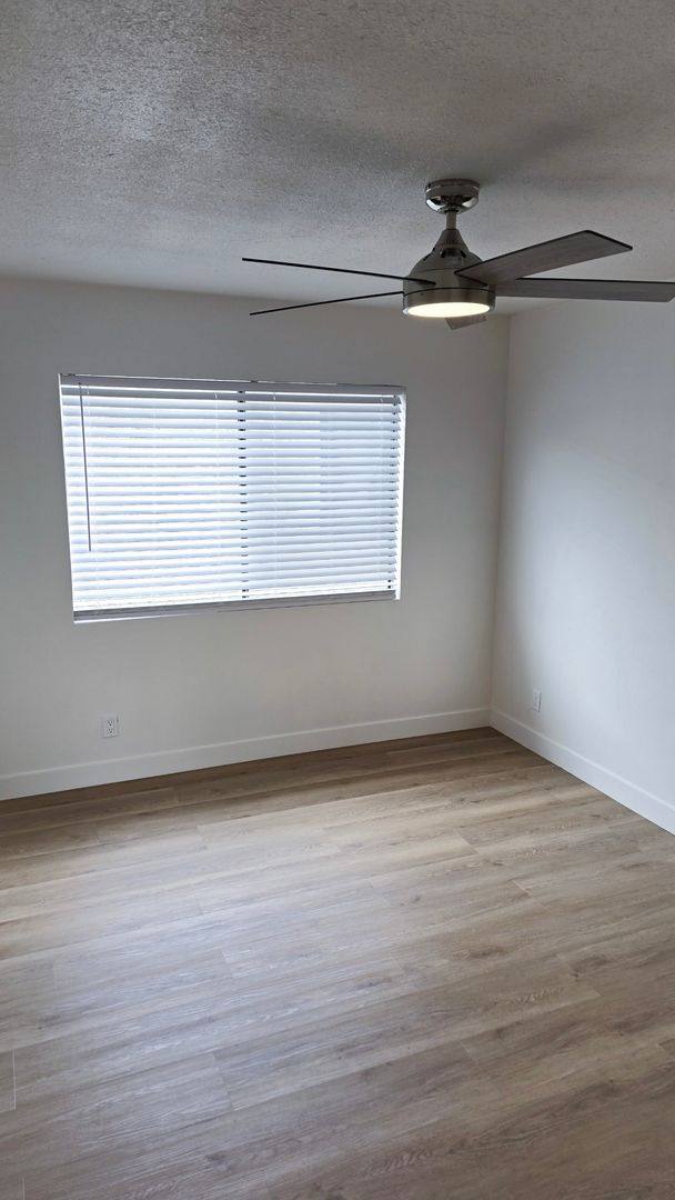 Apartment for rent at 3910 E 11th St, Long Beach, CA 90804