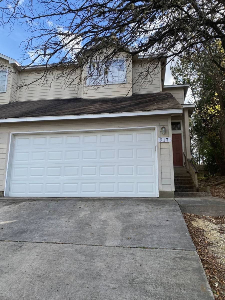 Apartment for rent at 911 Sagewood Trail, San Marcos, TX 78666