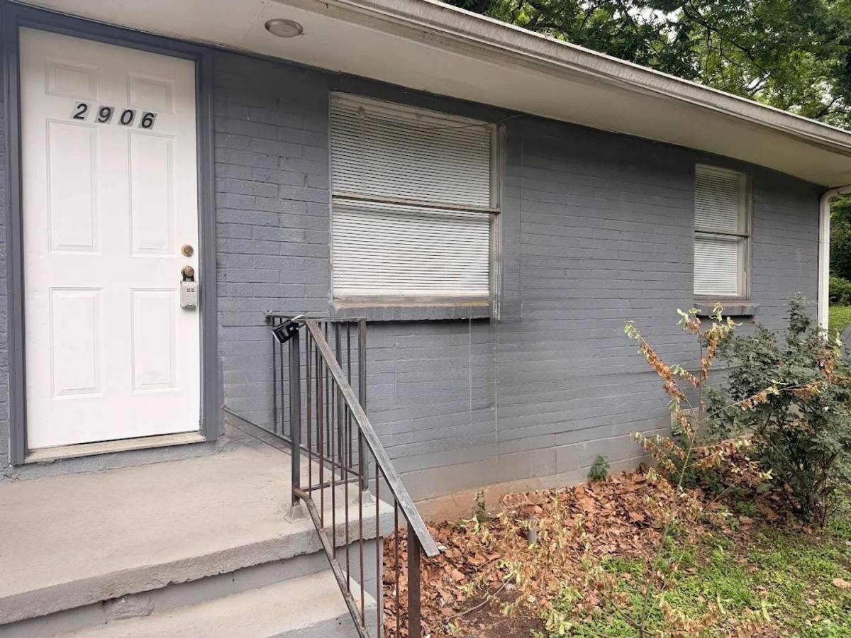 Apartment for rent at 2904 8th St, Atlanta, GA 30344