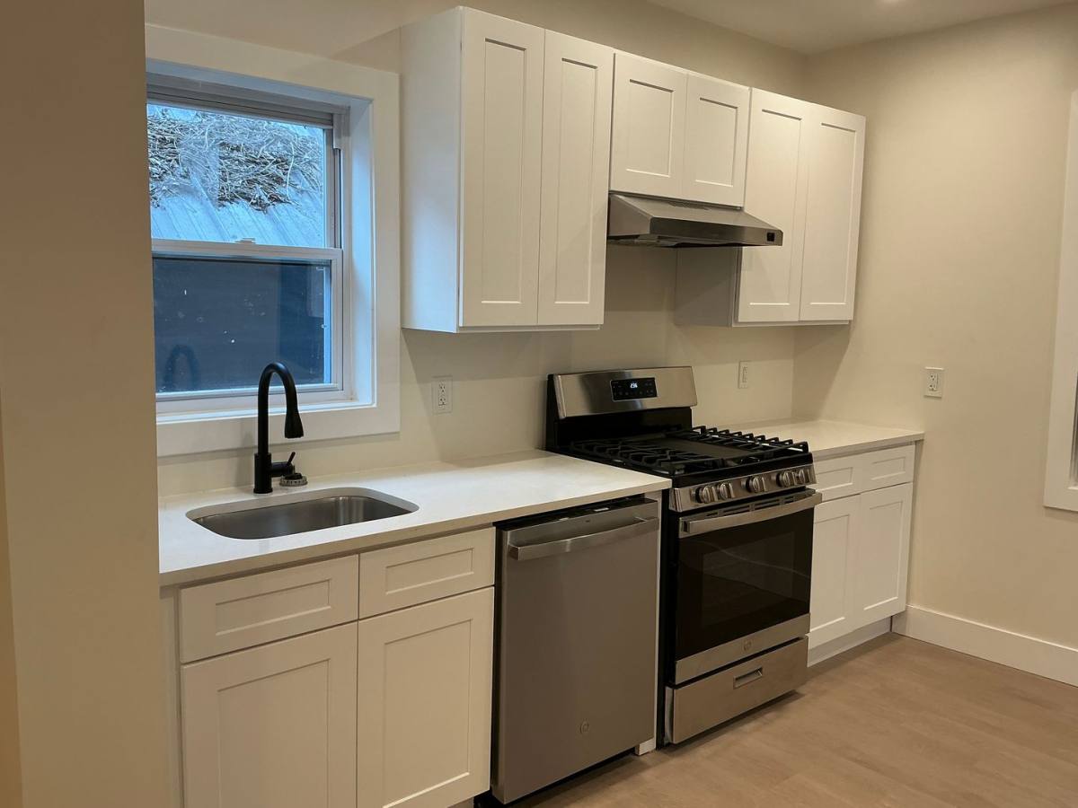 Apartment for rent at 51 Tyler St, Troy, NY 12180