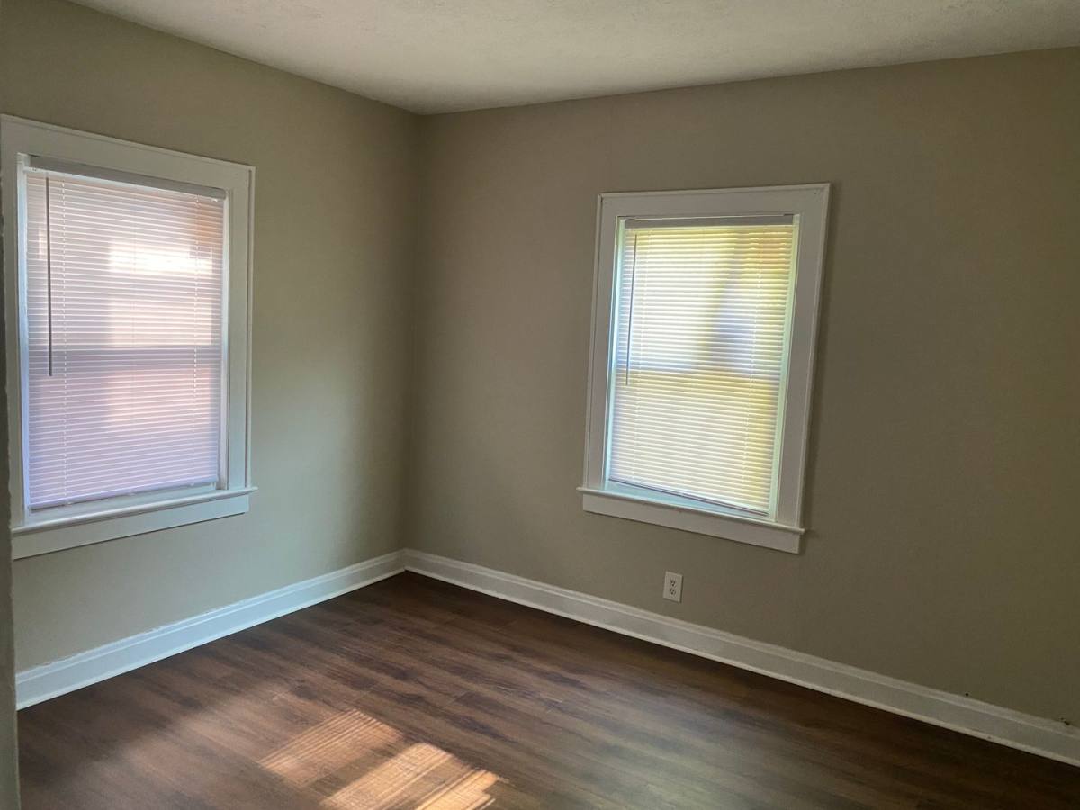 Apartment for rent at 608-610 Racine Ave, Columbus, OH 43204